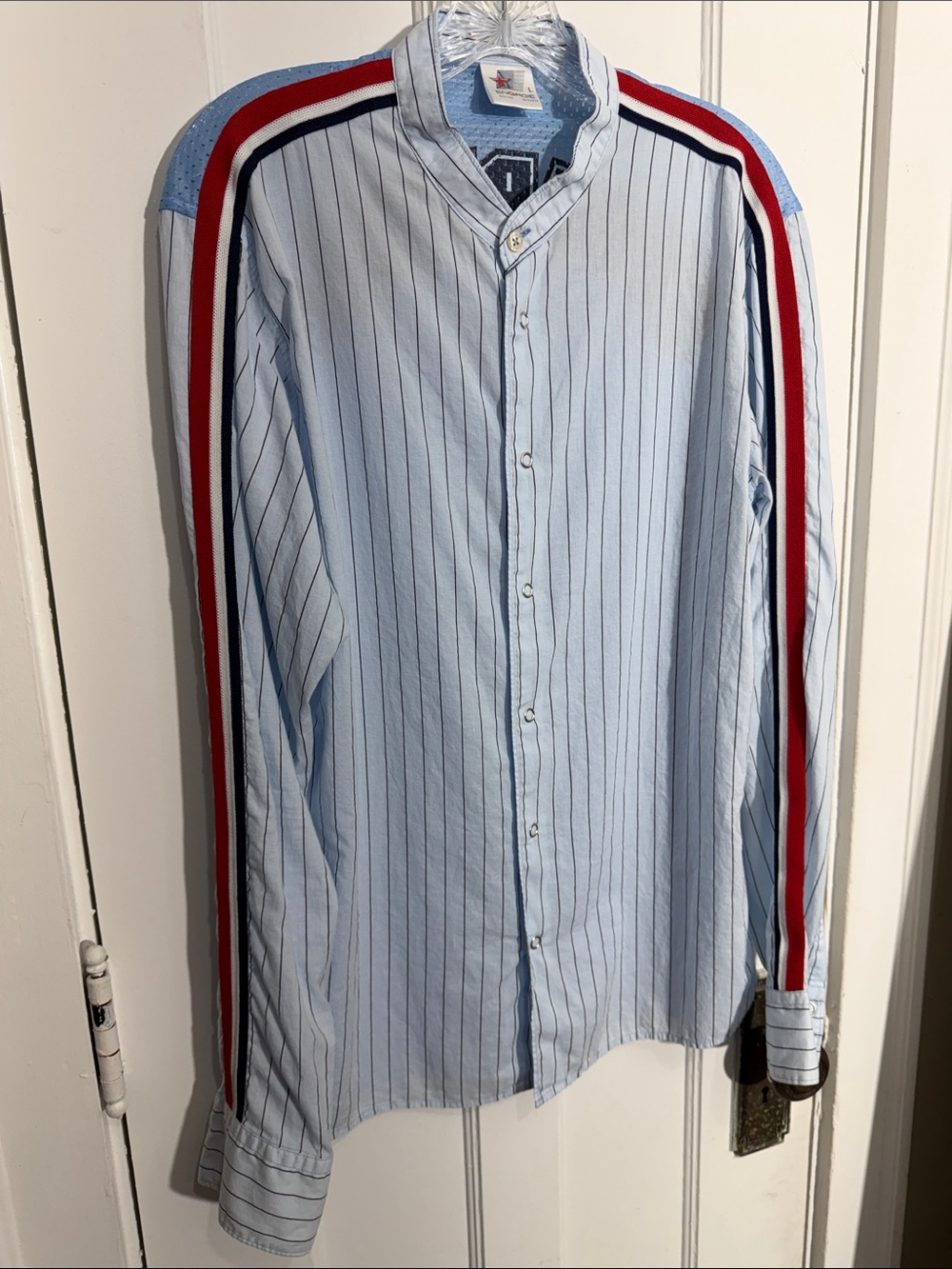 Energie Long-sleeve Mesh Button down Size Large